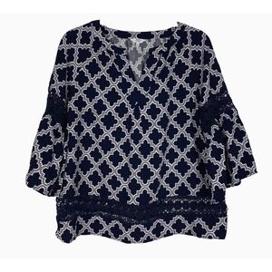 Crown & Ivy Curvy Blouse Womens 1X Blue White  Bell Sleeve Lace Casual Geometric